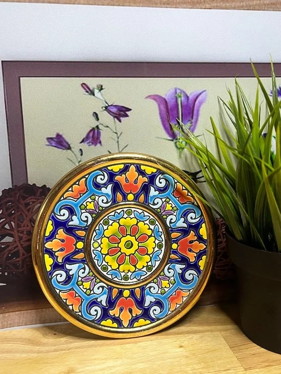 Cearco Spanish Decorative Wall Plate Hand Painted Enamels 24K Gold Foil Rim - Picture 11 of 11